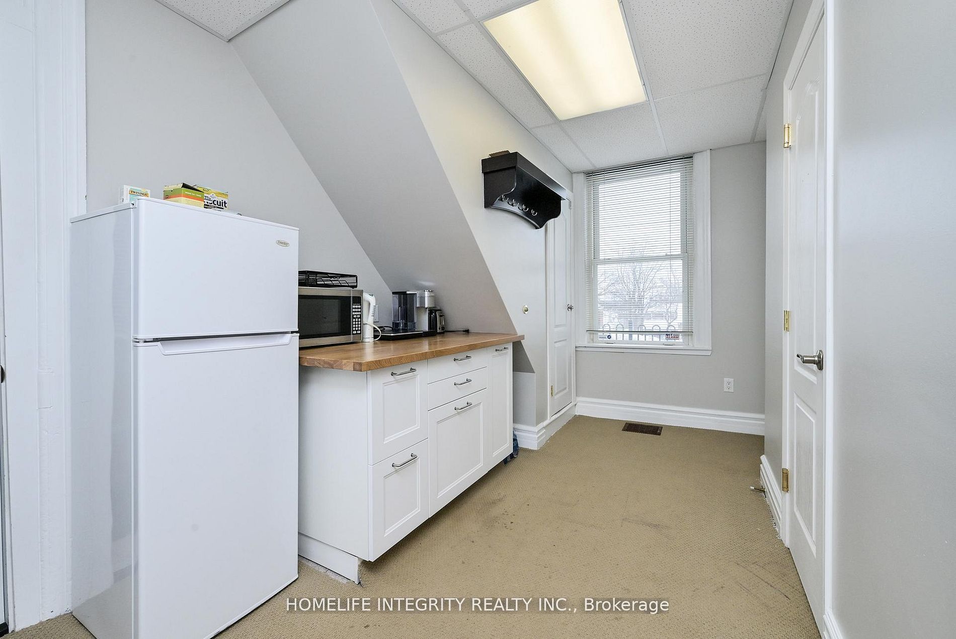 25 Berczy Street Property Photo 13