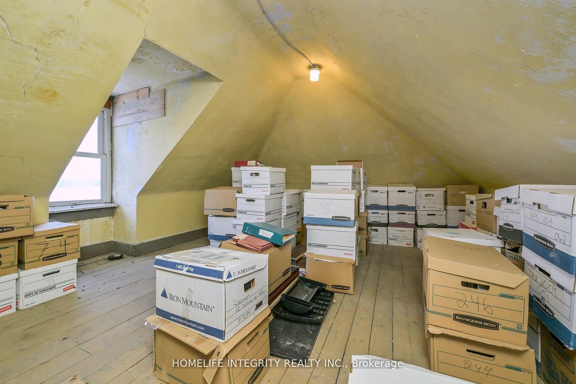 25 Berczy Street Property Photo 32