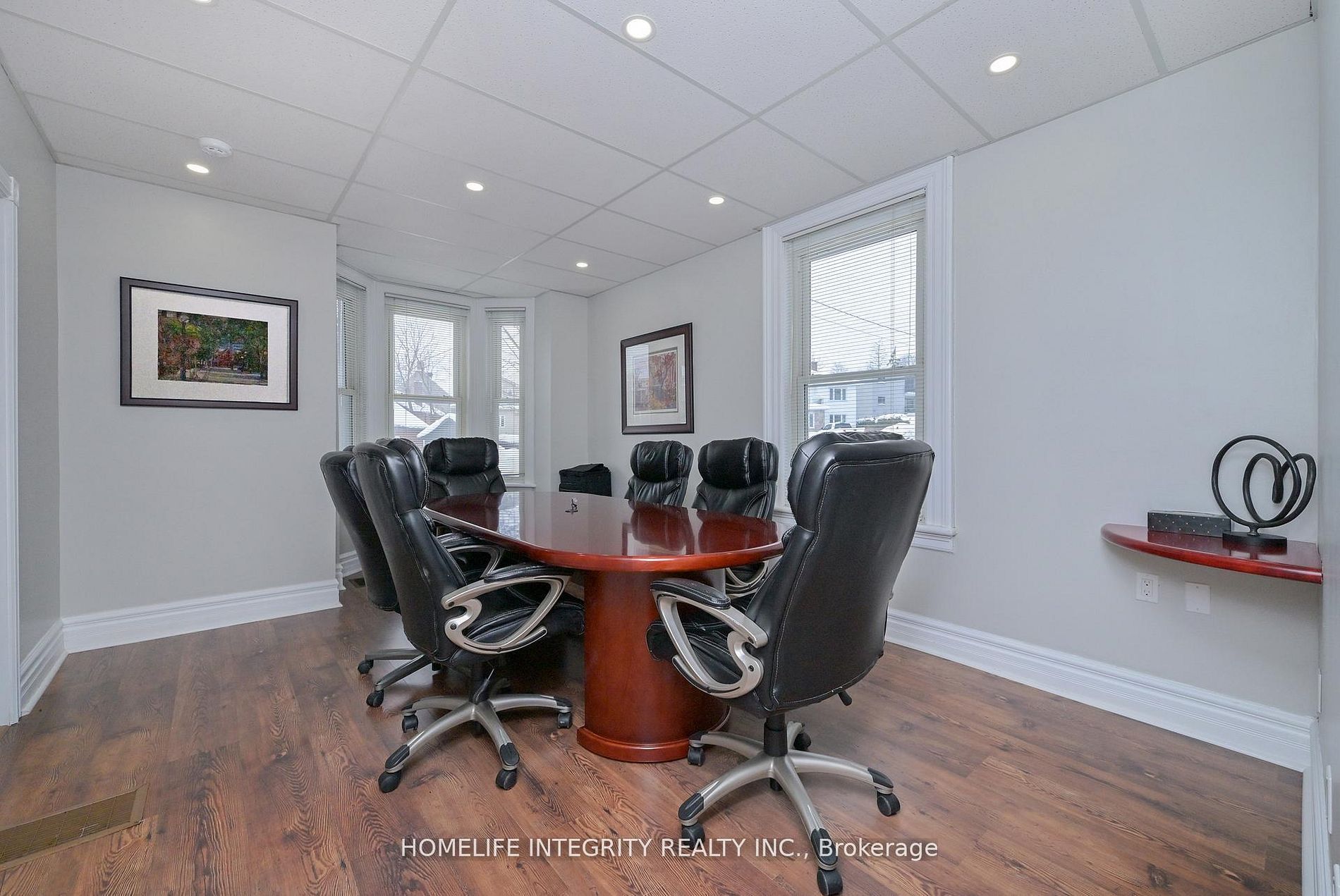 25 Berczy Street Property Photo 8