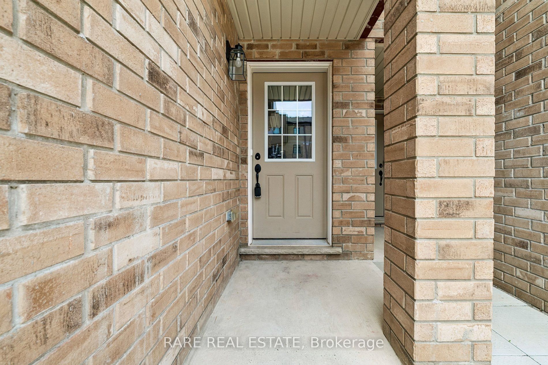 55 Hay Lane Property Photo 3
