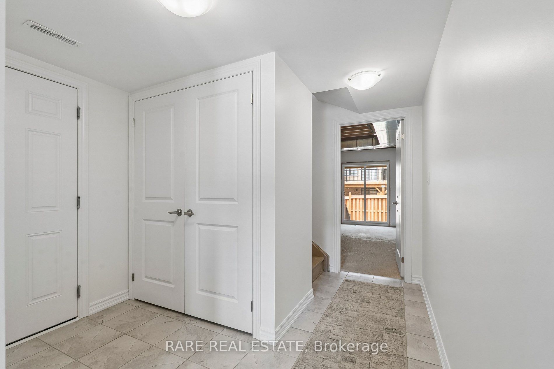 55 Hay Lane Property Photo 4