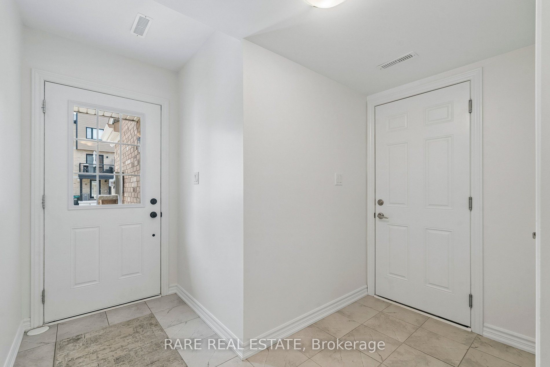 55 Hay Lane Property Photo 6