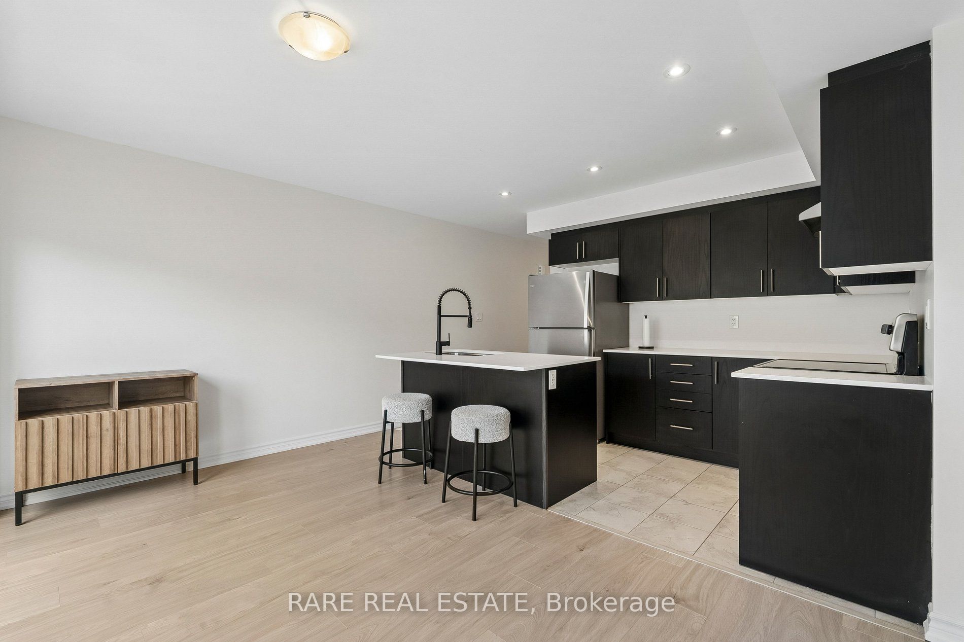 55 Hay Lane Property Photo 19