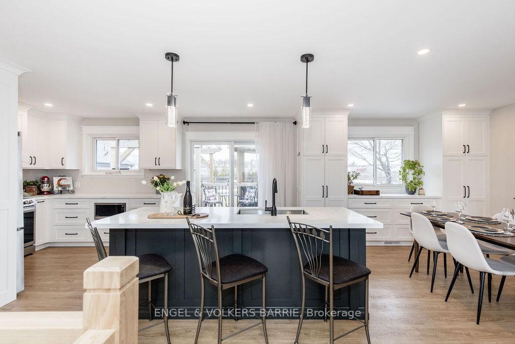 68 Ottaway Avenue Property Photo 1