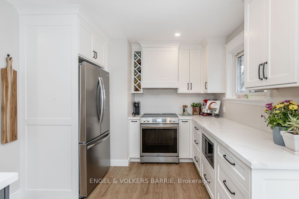 68 Ottaway Avenue Property Photo 9