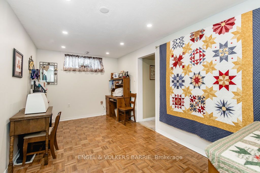 68 Ottaway Avenue Property Photo 27
