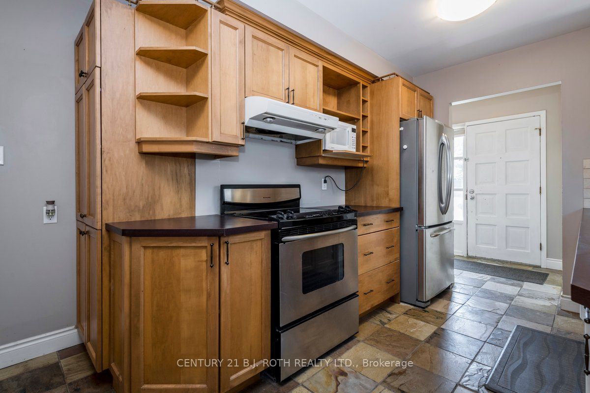 36 Cynthia Court Property Photo 6
