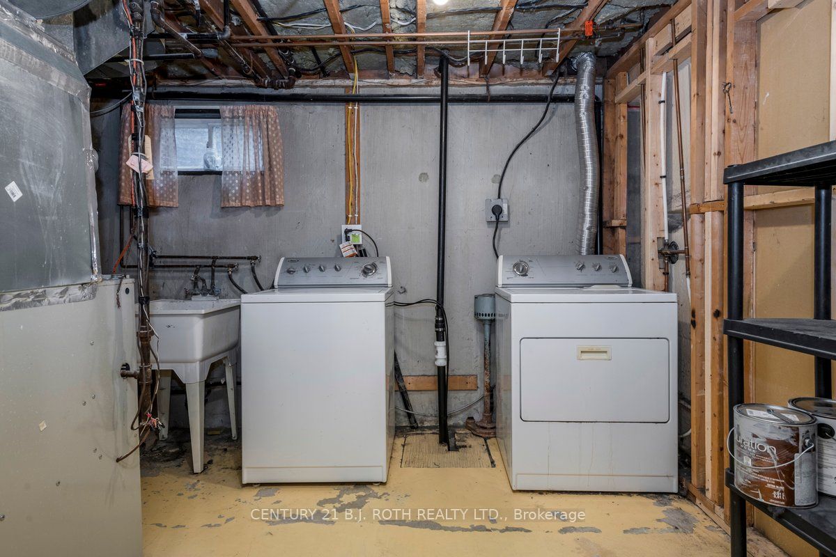 36 Cynthia Court Property Photo 27