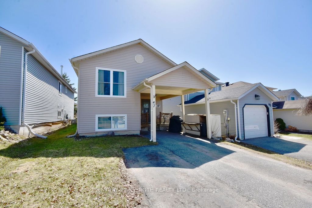 47 D'ambrosio Drive Property Photo 1