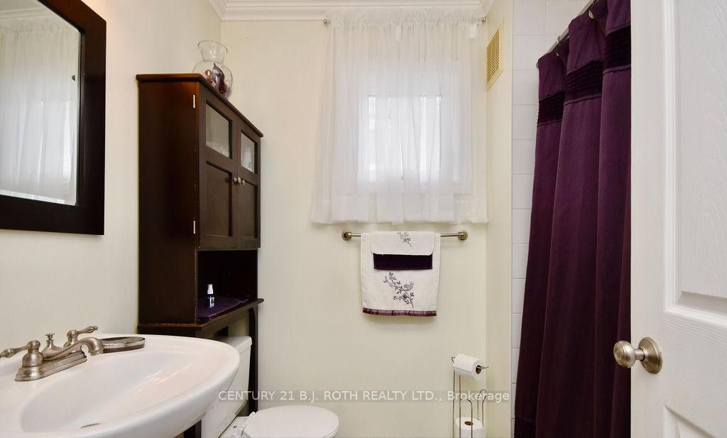 47 D'ambrosio Drive Property Photo 10