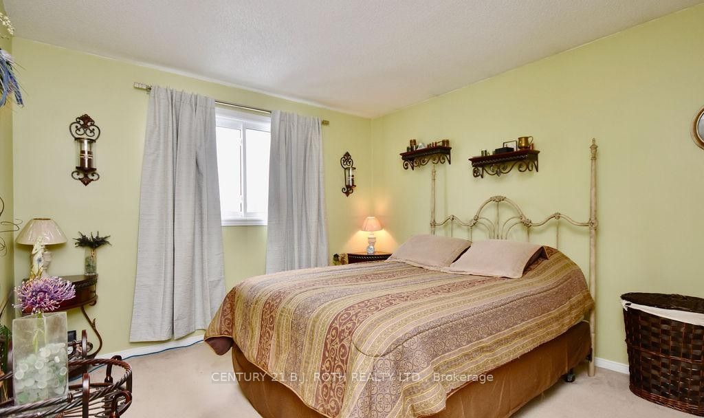 47 D'ambrosio Drive Property Photo 11