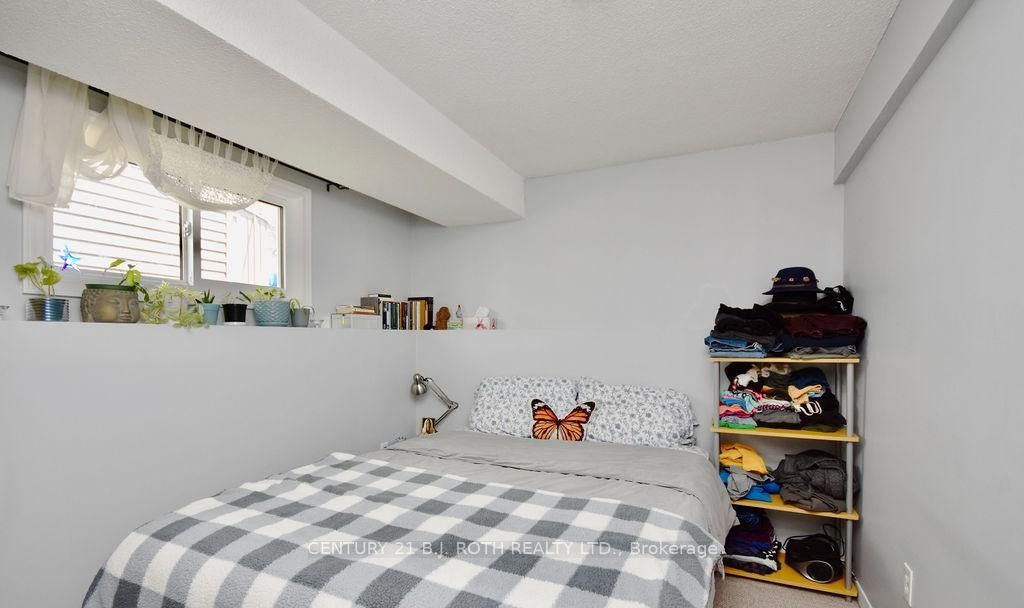 47 D'ambrosio Drive Property Photo 14