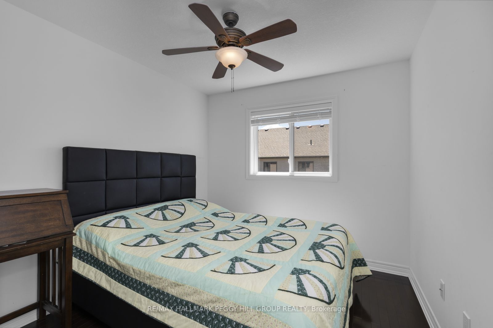 985 Cook Drive Property Photo 8
