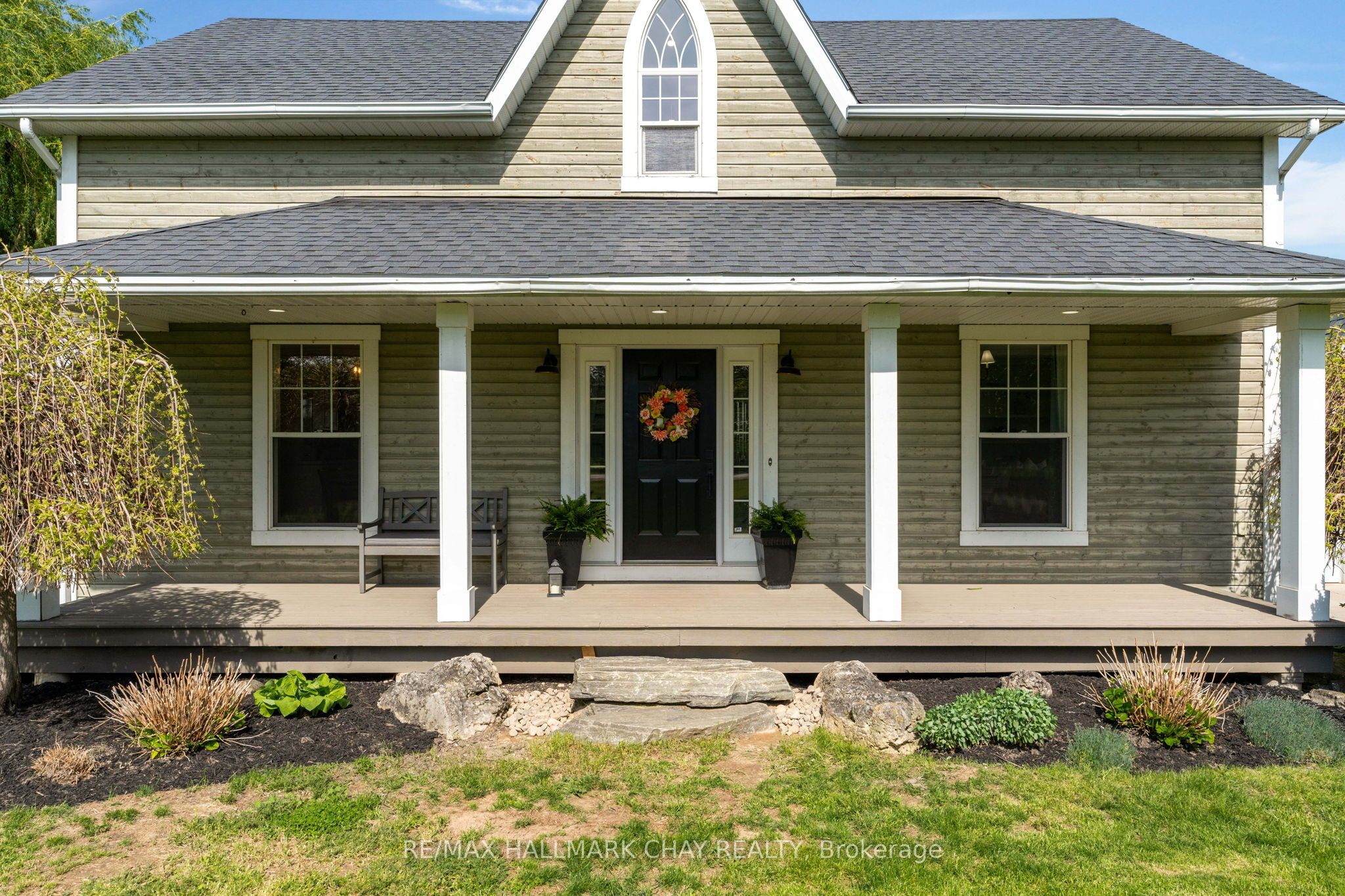 1595 County 42 Road Property Photo 4