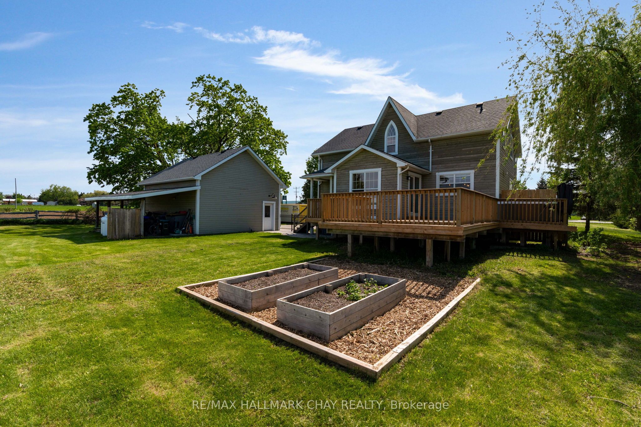 1595 County 42 Road Property Photo 40