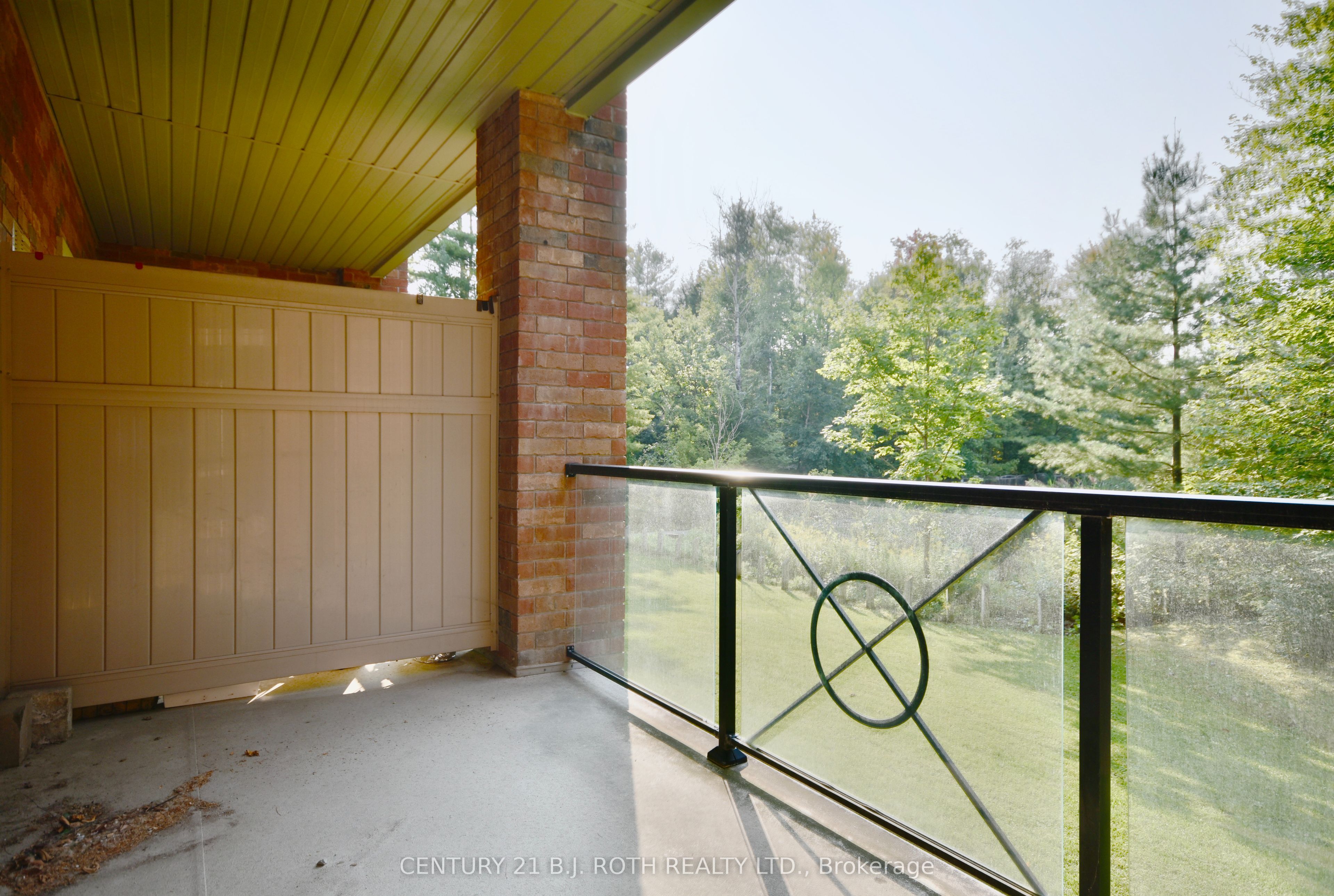 43 Ferndale Drive S 104 Property Photo 23