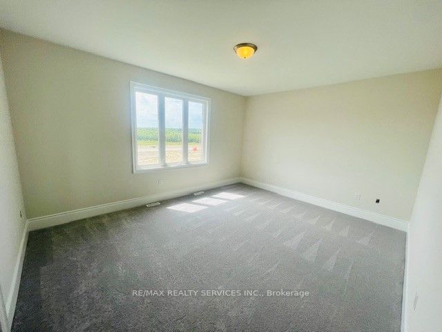 3076 Orion Boulevard Property Photo 13