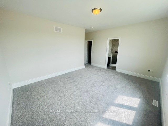 3076 Orion Boulevard Property Photo 14