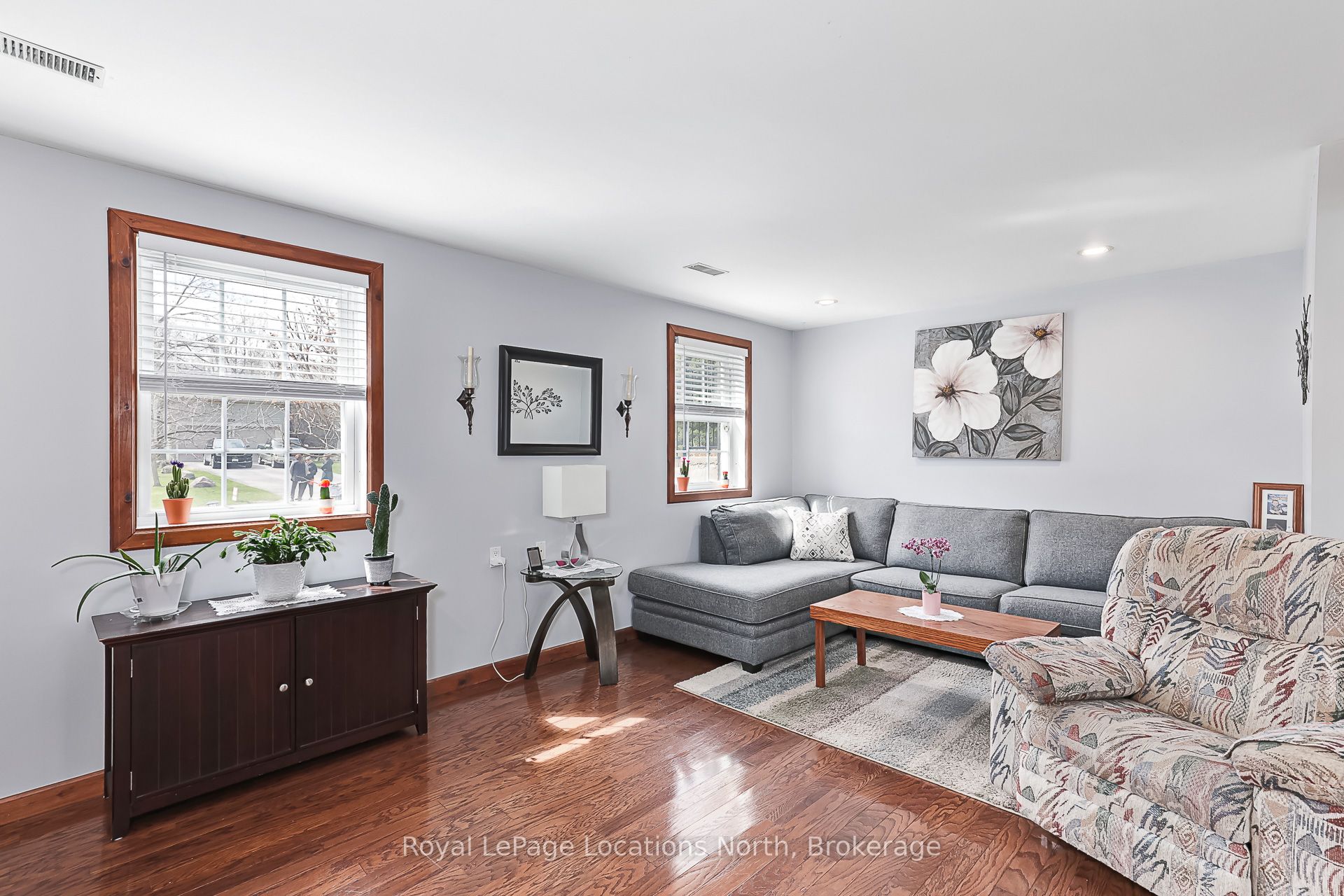 63 Broadview Street Property Photo 23
