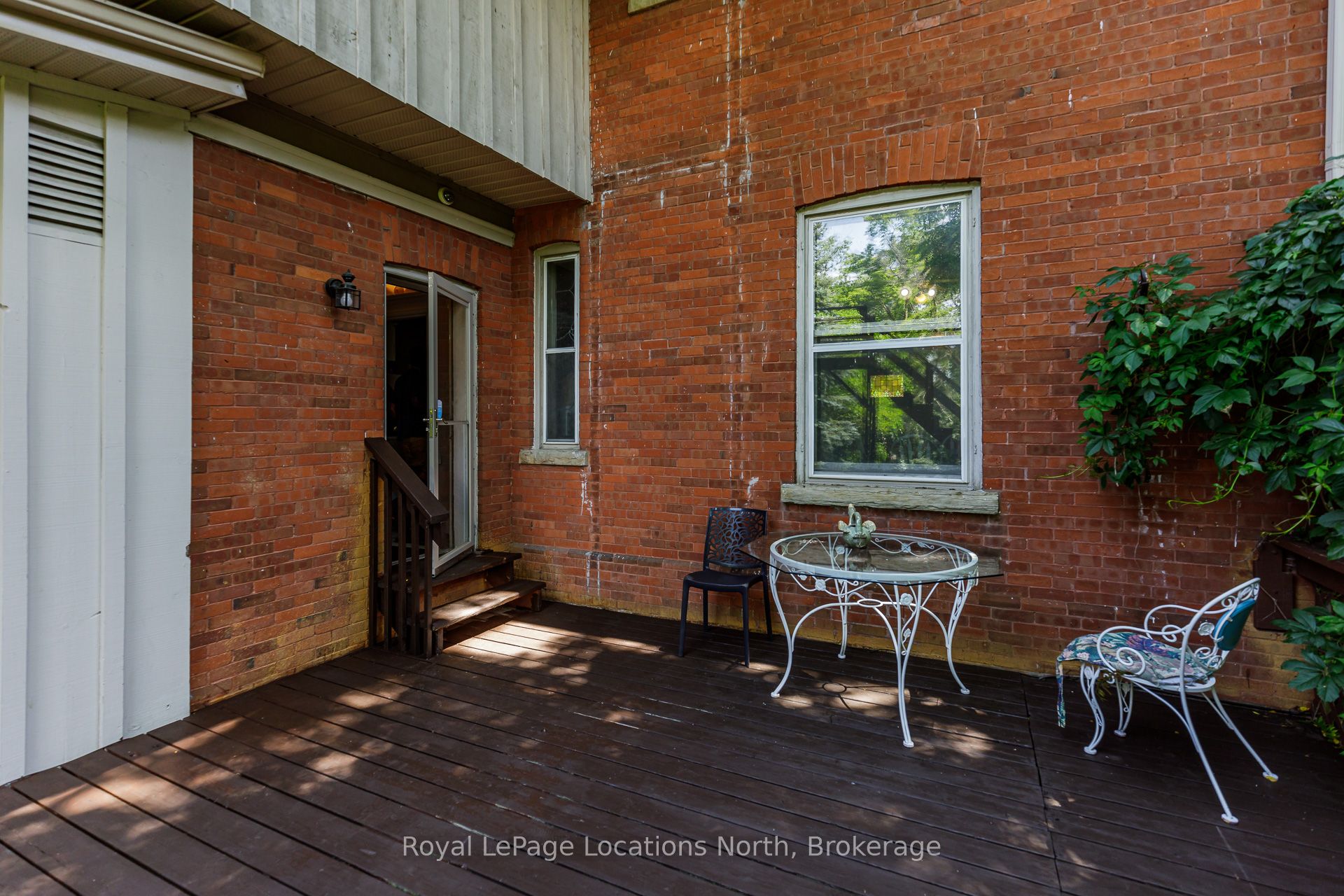 216 Cedar Street Property Photo 41