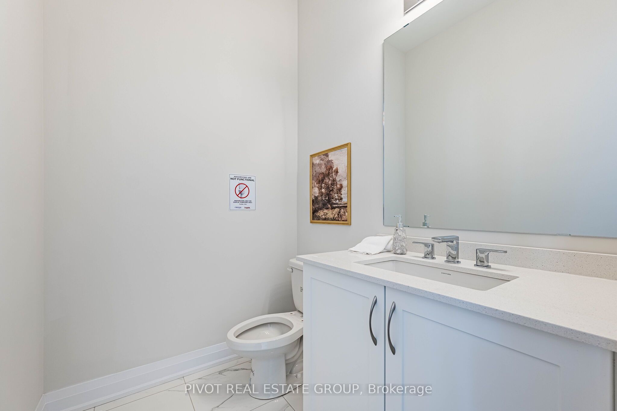 10 Herbert Avenue Property Photo 12