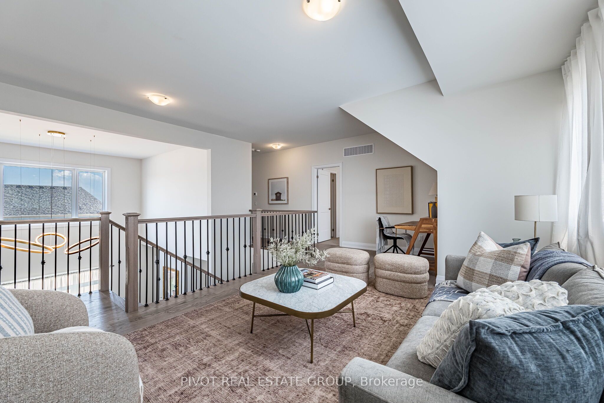 10 Herbert Avenue Property Photo 16