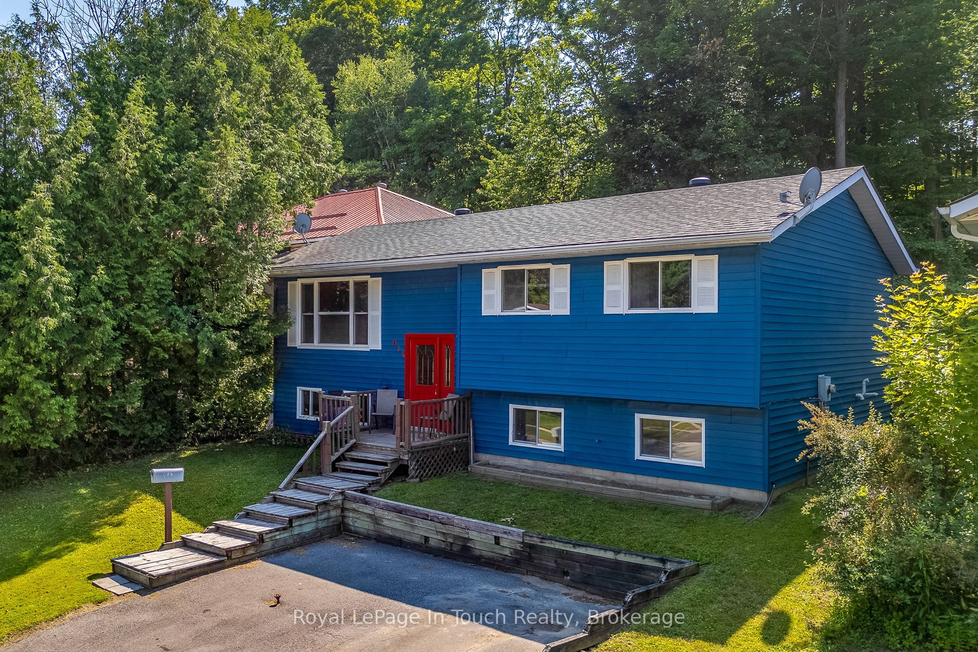 817 Birchwood Drive