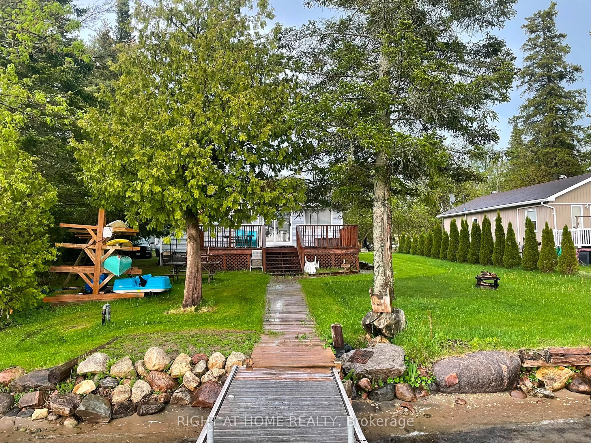 5470 Penetanguishene Road Property Photo 6
