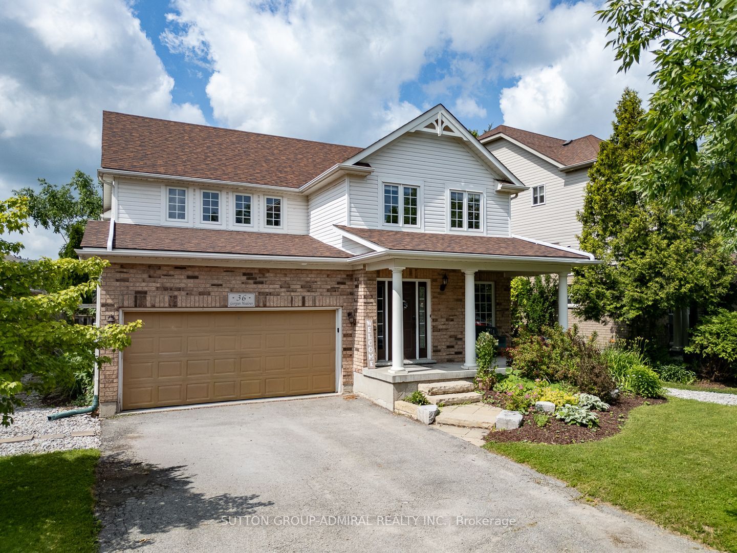 36 Georgian Meadows Drive Property Photo 1