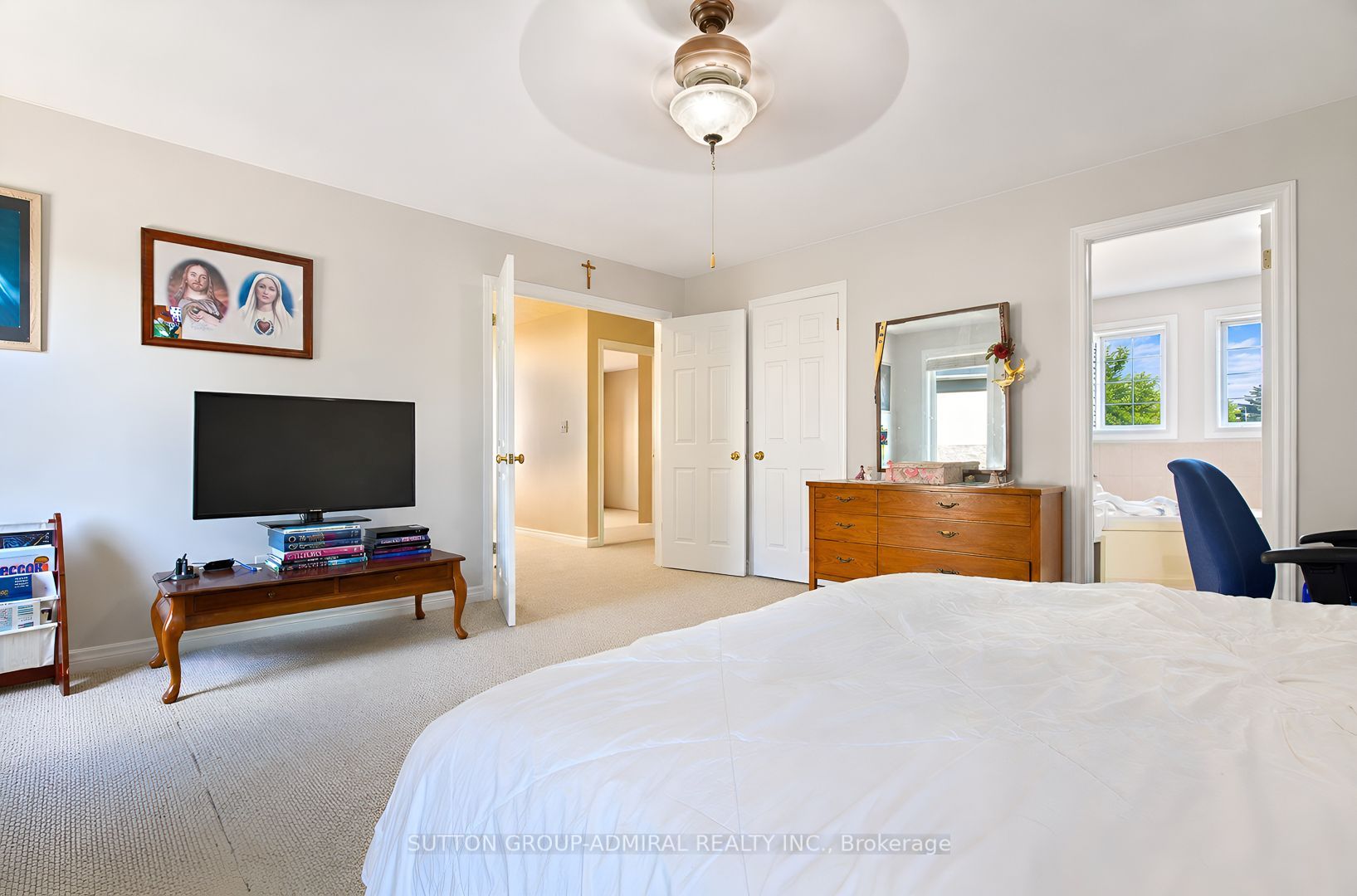 36 Georgian Meadows Drive Property Photo 17
