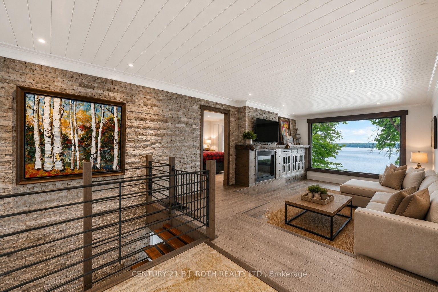 9 Barrie Terrace Property Photo 8