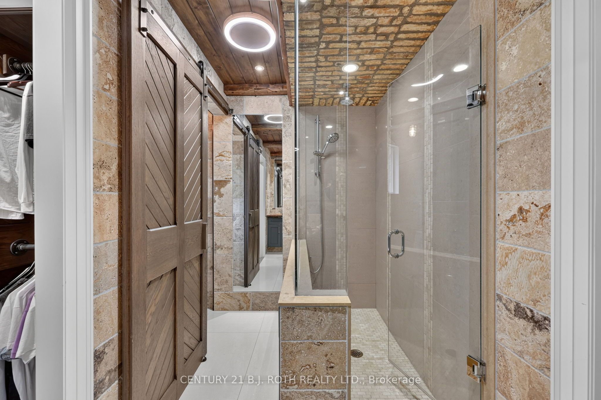 9 Barrie Terrace Property Photo 25
