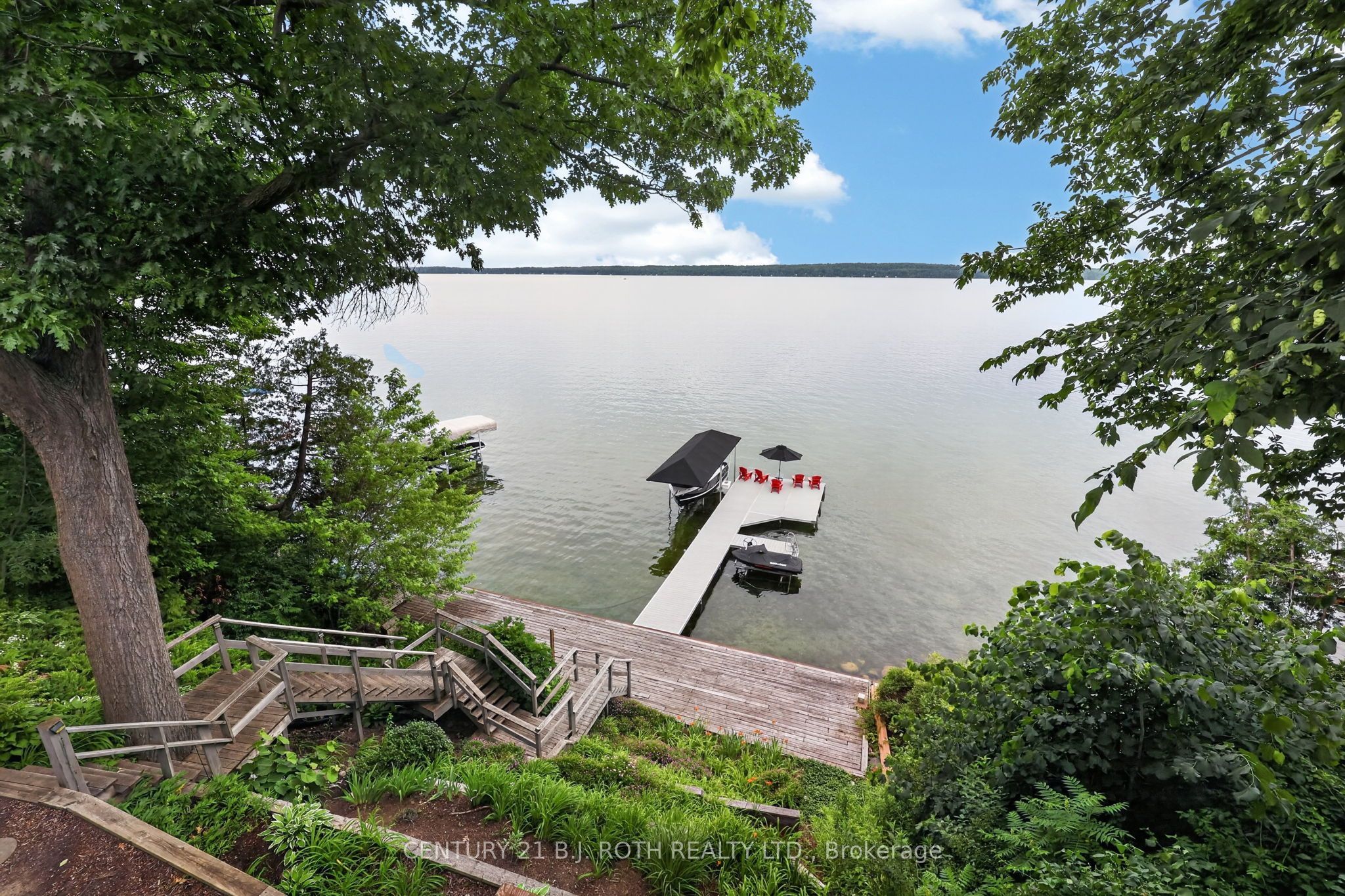 9 Barrie Terrace Property Photo 39