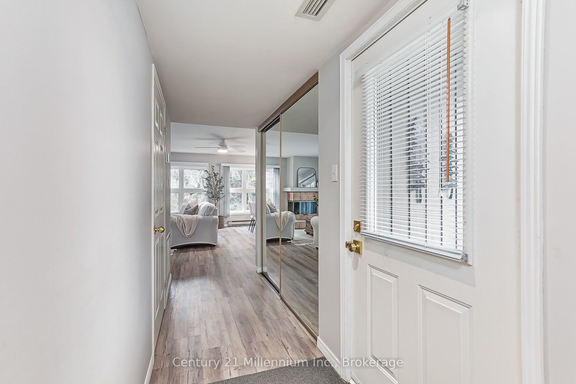 409 Mariners Way Property Photo 2