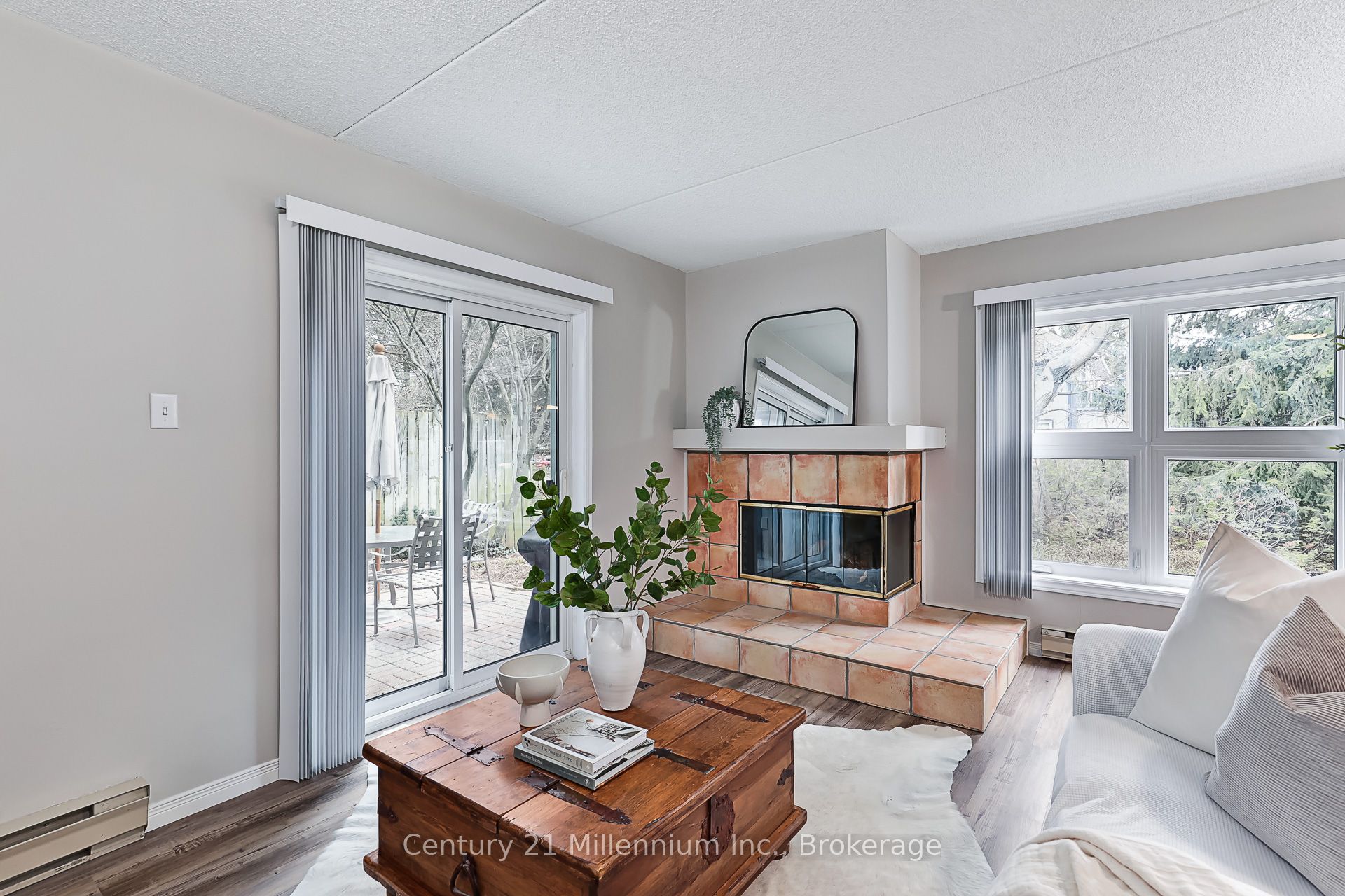409 Mariners Way Property Photo 4