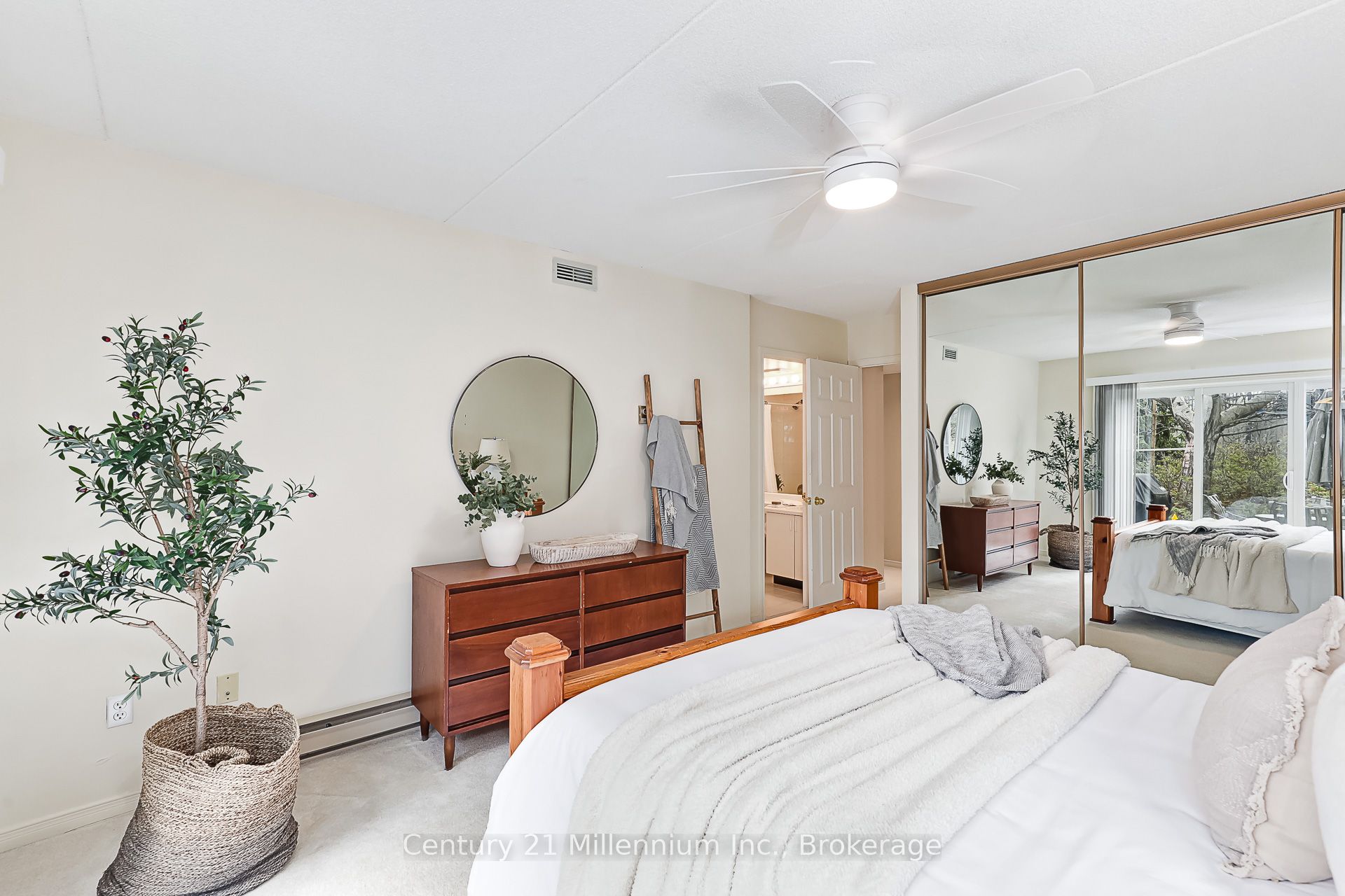 409 Mariners Way Property Photo 21