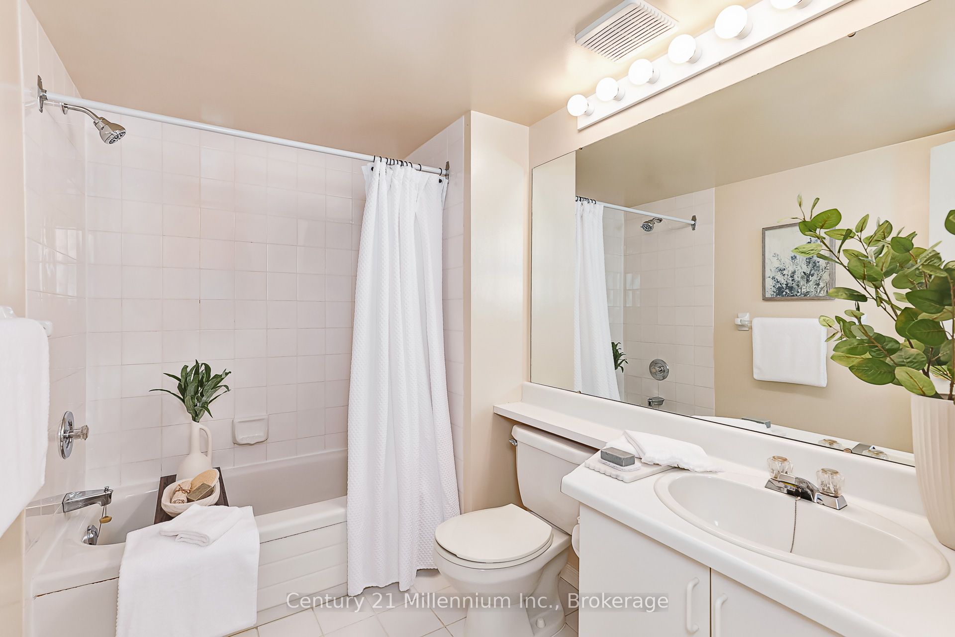 409 Mariners Way Property Photo 22