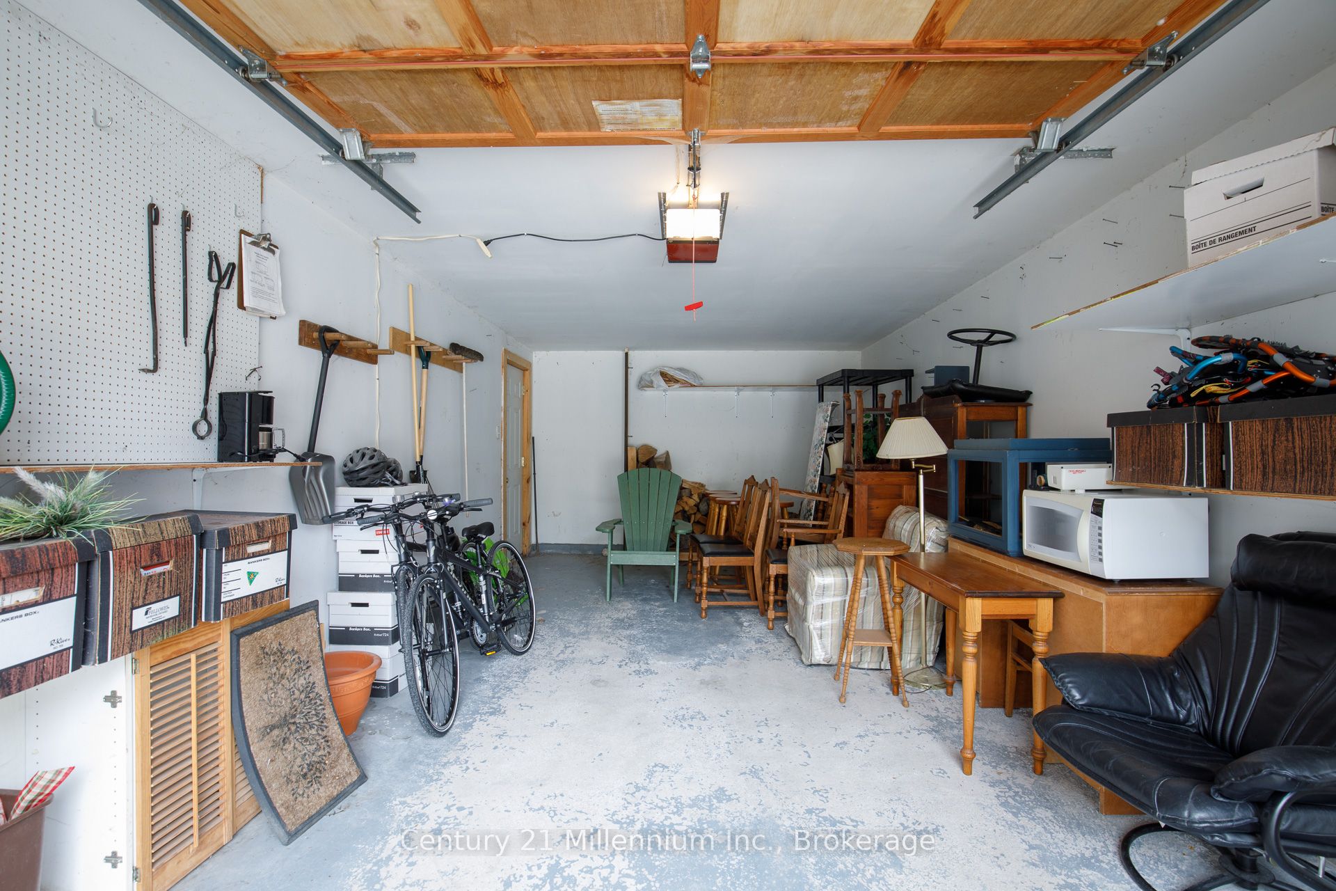409 Mariners Way Property Photo 24