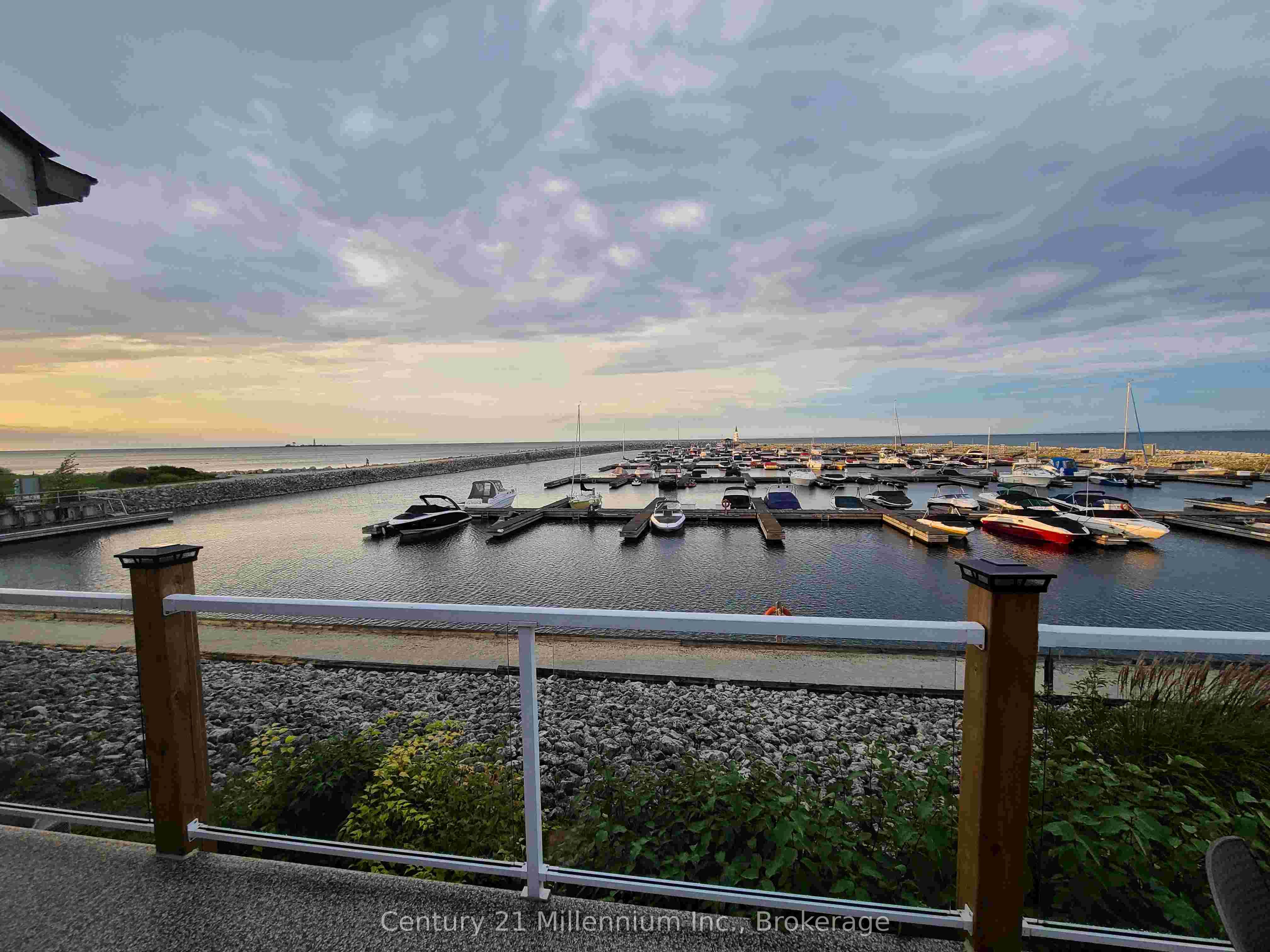 409 Mariners Way Property Photo 30