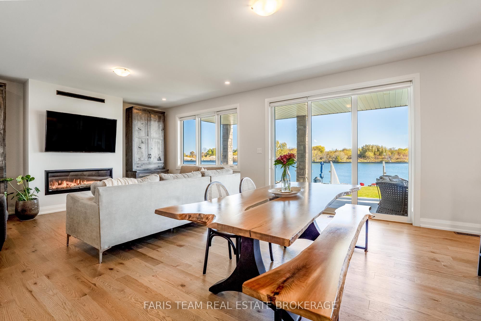 7 Dock Lane Property Photo 11