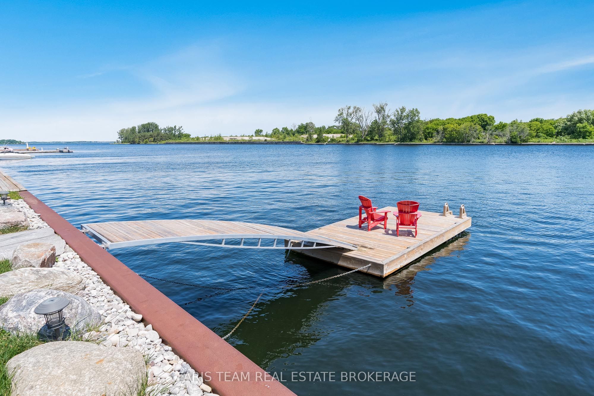 7 Dock Lane Property Photo 32