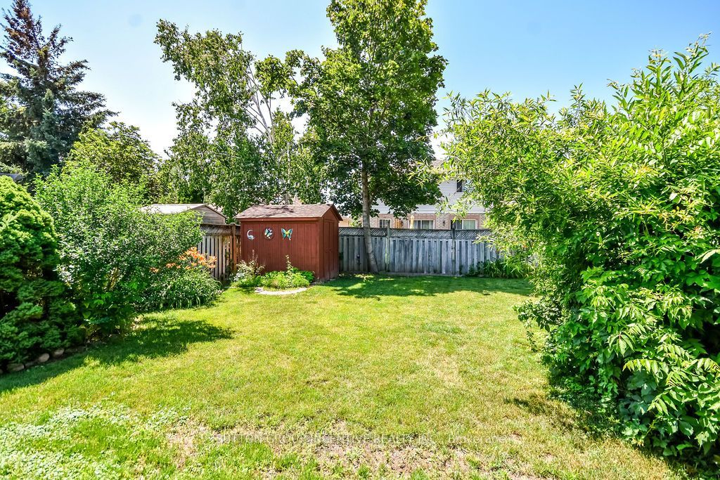 10 Palling Lane Property Photo 7