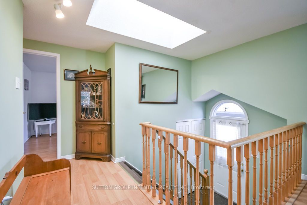 10 Palling Lane Property Photo 14