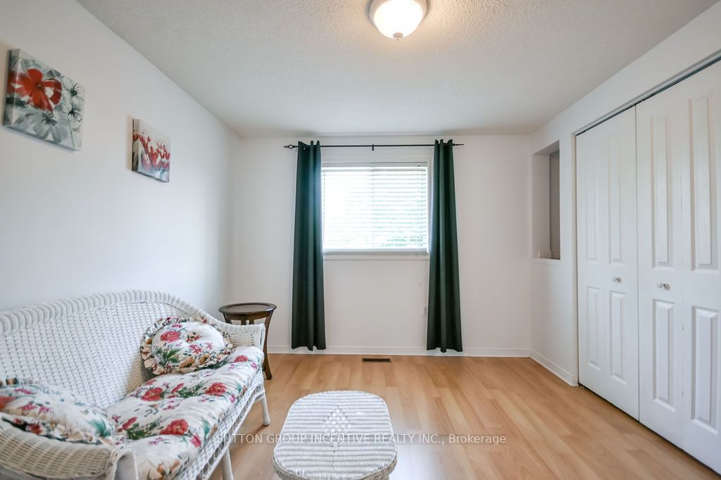 10 Palling Lane Property Photo 30