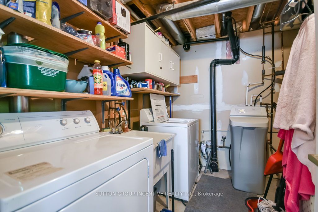 10 Palling Lane Property Photo 50