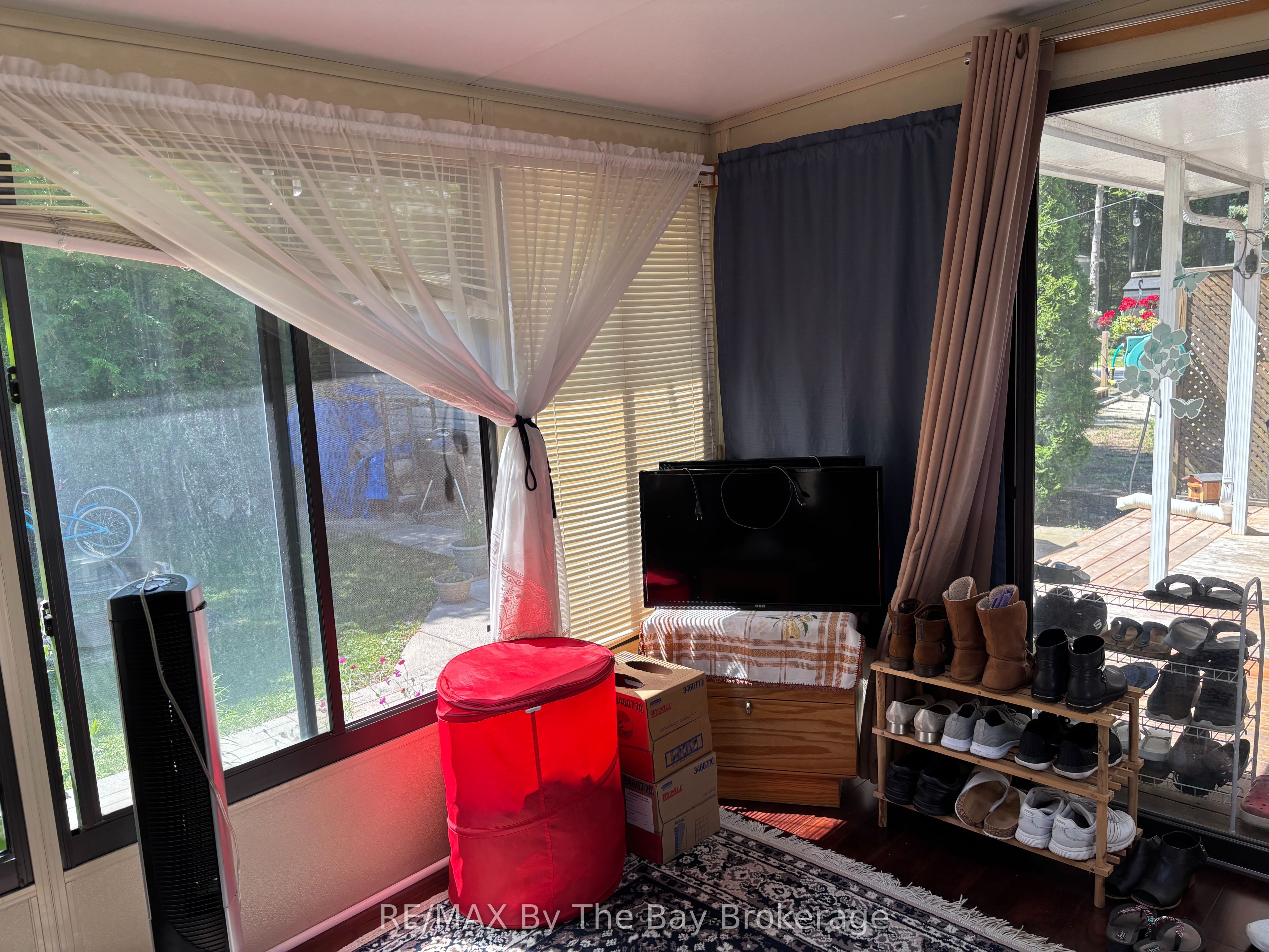 85 Theme Park Drive 92 Property Photo 38
