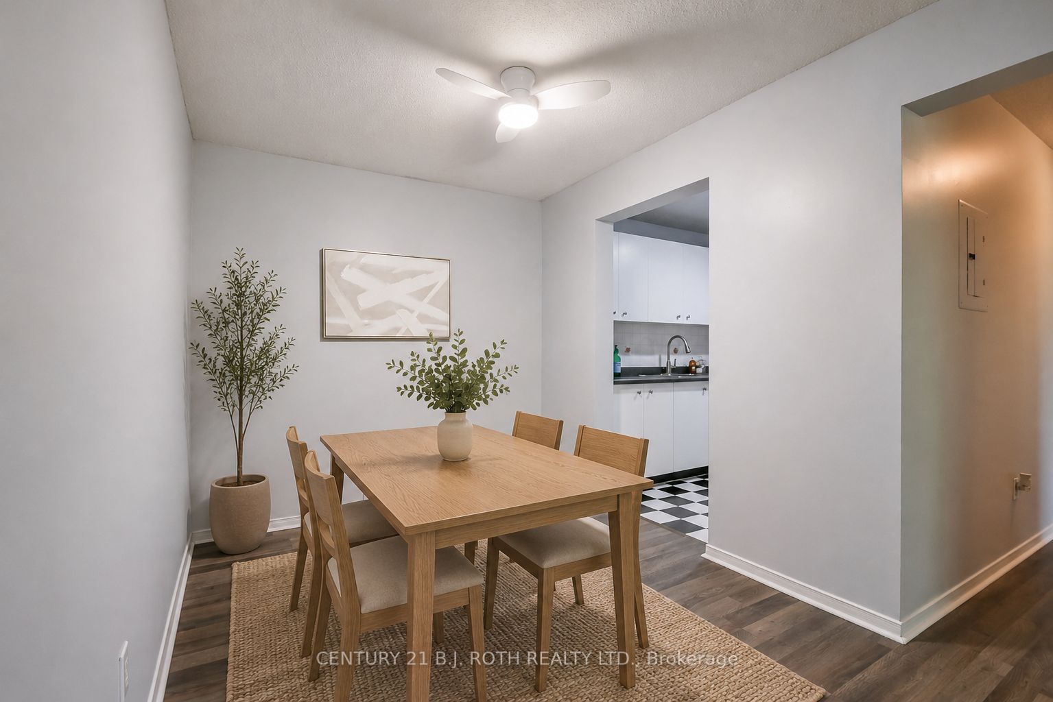 163 Edgehill Drive D11 Property Photo 10