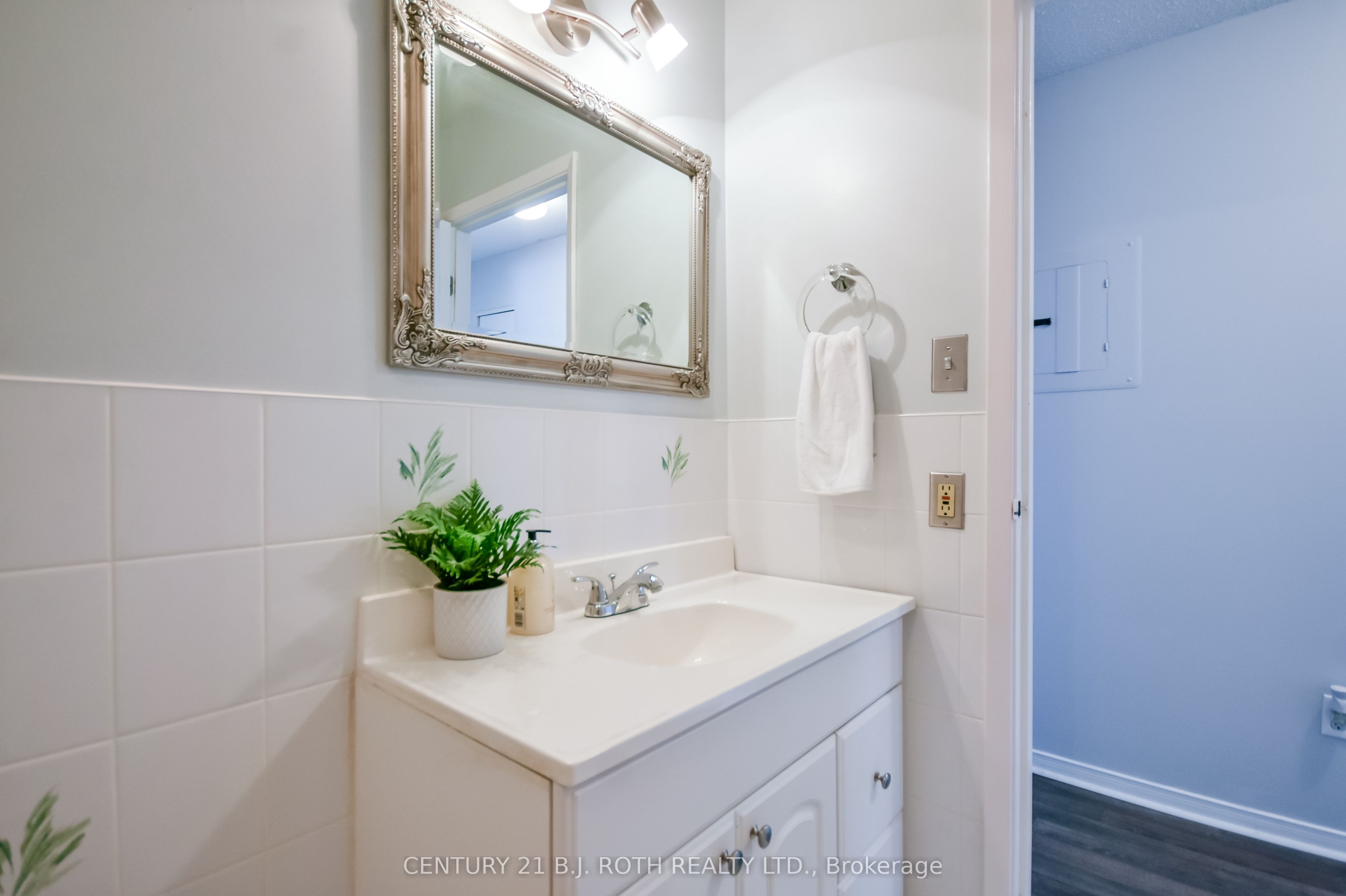 163 Edgehill Drive D11 Property Photo 20
