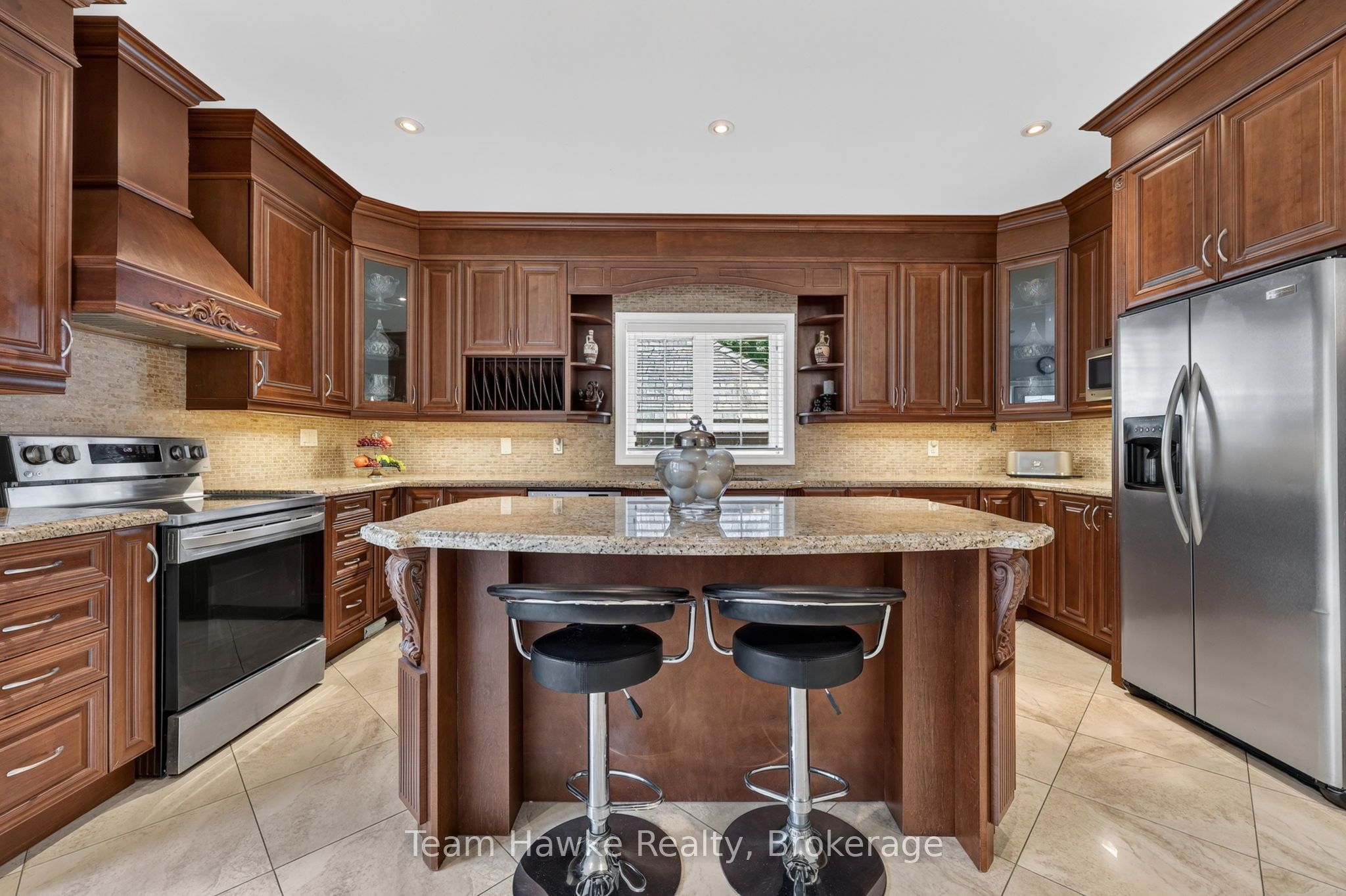 9 Tucson Road Property Photo 11