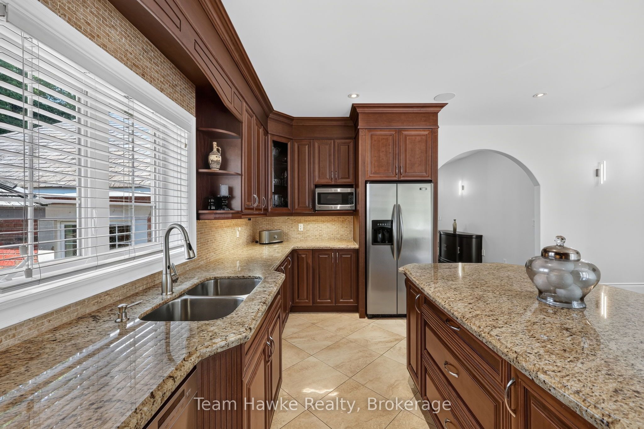 9 Tucson Road Property Photo 13